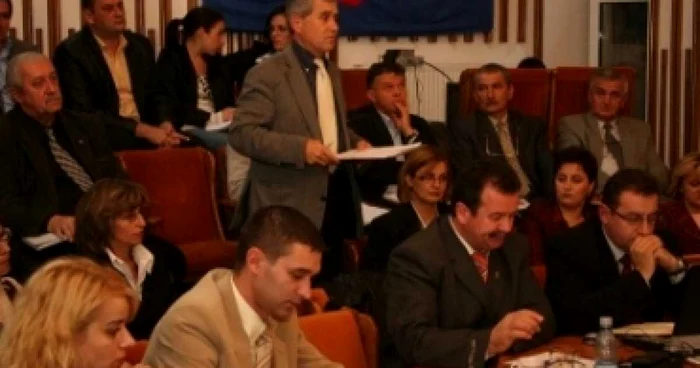 Satu Mare: Abandonul şcolar, bombă cu efect întârziat-Revista presei locale