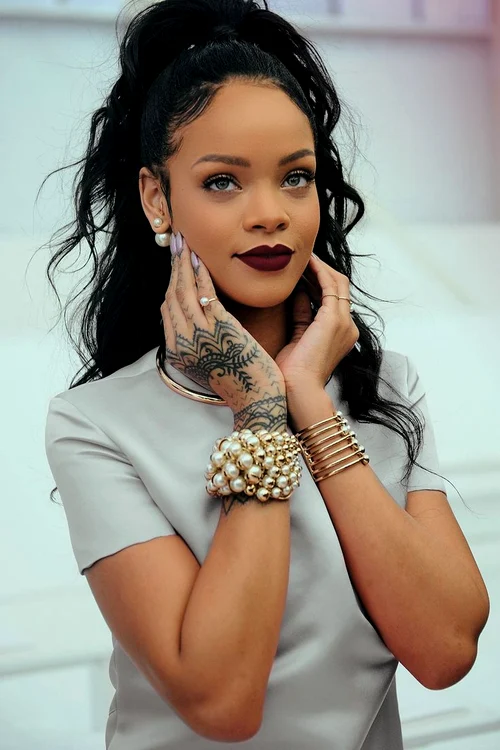 rihanna jpeg