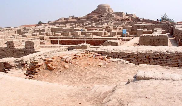 Ruinele de la Mohenjo-daro (© Saqib Qayyum / Wikimedia Commons)