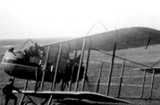 Povestea aviatorului mort în anonimat, care a zburat la  40 de grade cu documentele Marii Uniri de la 1 decembrie 1918 jpeg