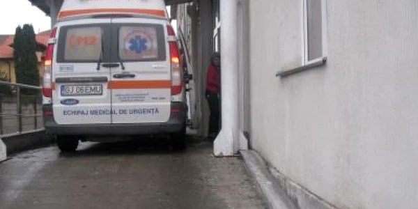 Trei dintre persoanele intoxicate cu ciuperci se aflau în stare gravă