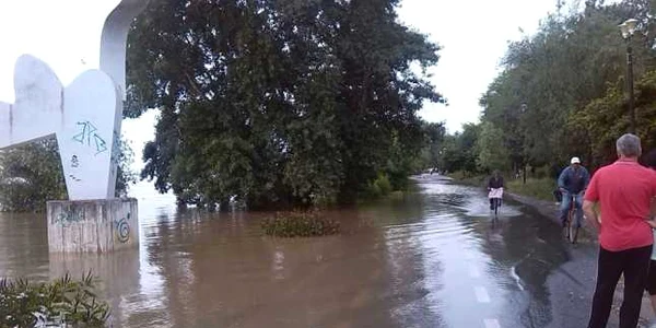 dunarea inunda la galati