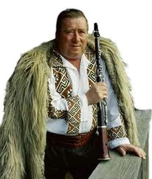 
    Dumitru Farcaş  