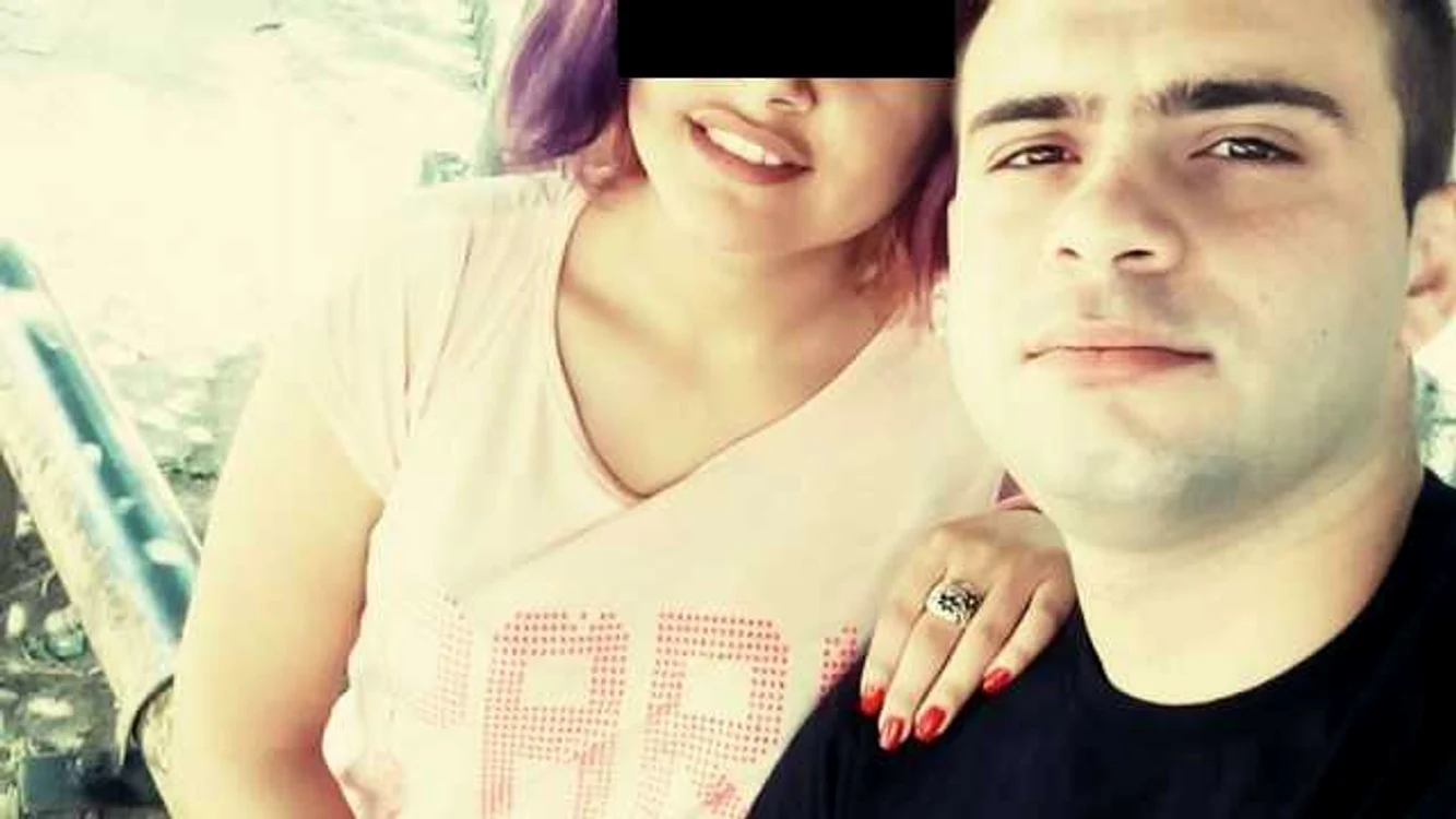 Cei doi au o fetiţă de 2 ani FOTO Facebook.com