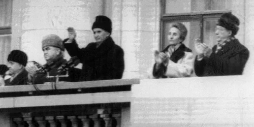Nicolae Ceausescu Elena Ceusescu discurs balcon revolutie decembrie 1989 FOTO AFP