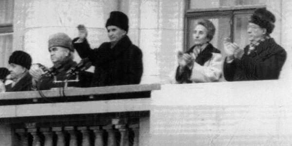 Nicolae Ceausescu Elena Ceusescu discurs balcon revolutie decembrie 1989 FOTO AFP