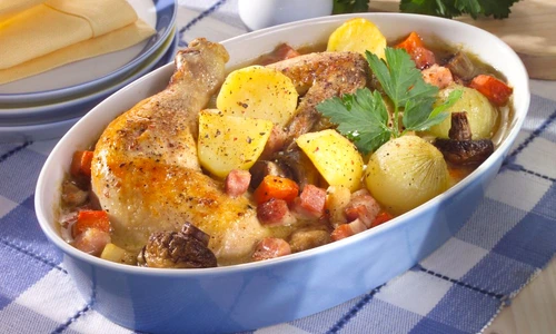 pui cu legume in sos de bere jpeg