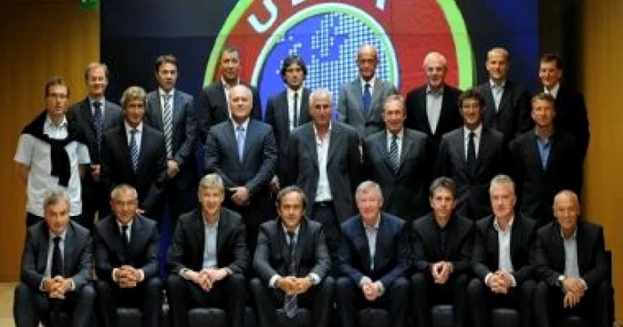 Dan Petrescu, în topul celor mai mari antrenori ai lumii