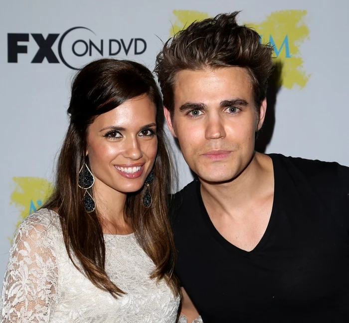 Paul și Phoebe sunt împreună din septembrie 2013foto: Instagram