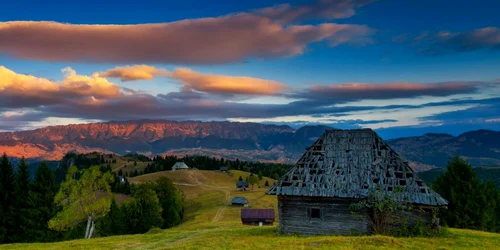 case sat romania shutterstock jpg