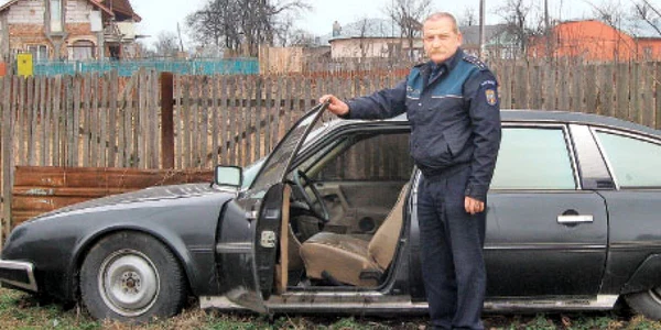 Fostul Citroën al Elenei Ceauşescu, echipat full-option, cândva unicat pe străzile din România