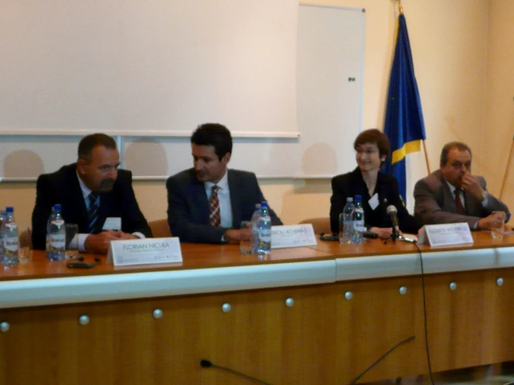 Conferinta de presa a lansarii proiectului prin care femeile defavorizate din regiunea de nord-vest vor fi testate gratuit în cadrul unei campanii împotriva cancerului de col uterin