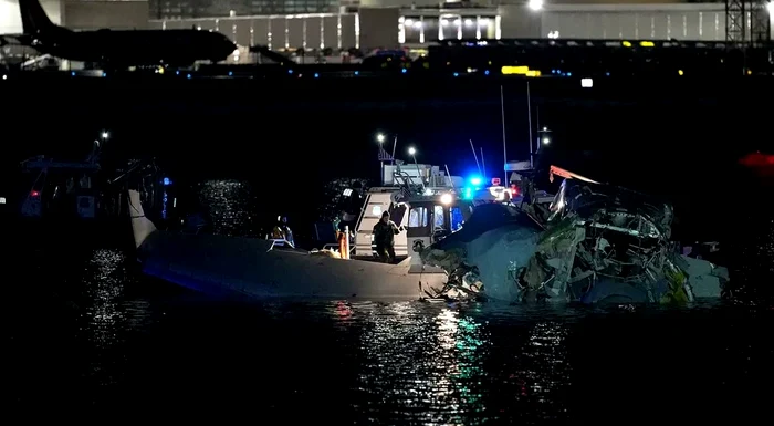 Accidentul a produs aproape 70 de victime FOTO X
