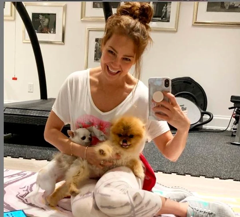 
    Diva adoră câiniiFoto: Instagram  