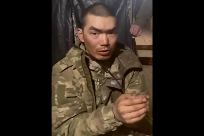 Soldatul chinez capturat/FOTO: Captură video Facebook