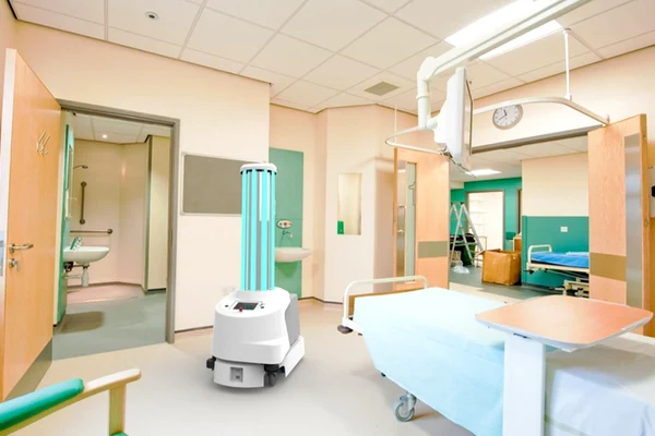 Institutul Matei Balș este prima unitate medicală din România dotată cu un robot autonom de dezinfecție