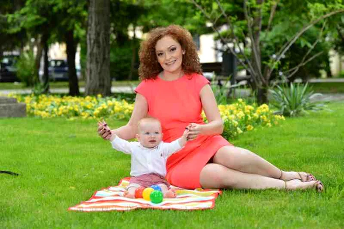 Băiatul Andreei Fried a fost primit foarte bine de copiii lui Răzvan Enache, pe care îi are din prima căsniciefoto: Sorin Stana/Ok! Magazine