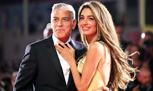 george clooney amal clooney venice 090224 2 edc6ceb89e4d4be59a3e28a2bb62a055 jpg