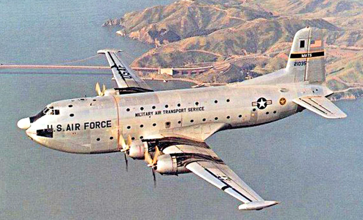 Aşa arăta bombardierul  prăbuşit