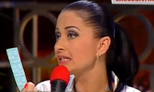 Vedeta şi a cumpărat deja timbrele pentru divorţul de Marcel Toader (captură: Kanal D) jpeg