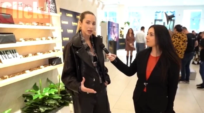 Otniela Sandu, la prezentarea lui Cătălin Botezatu foto: Click!