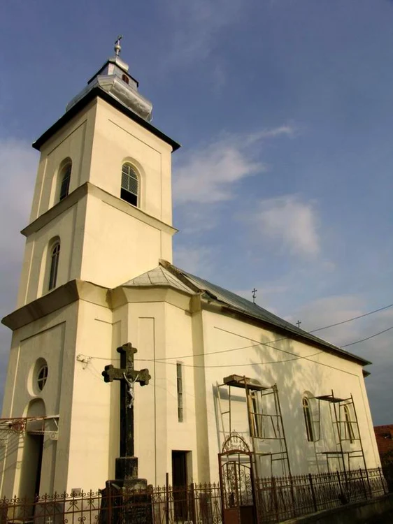 Biserica din Sărsig Foto Adevărul
