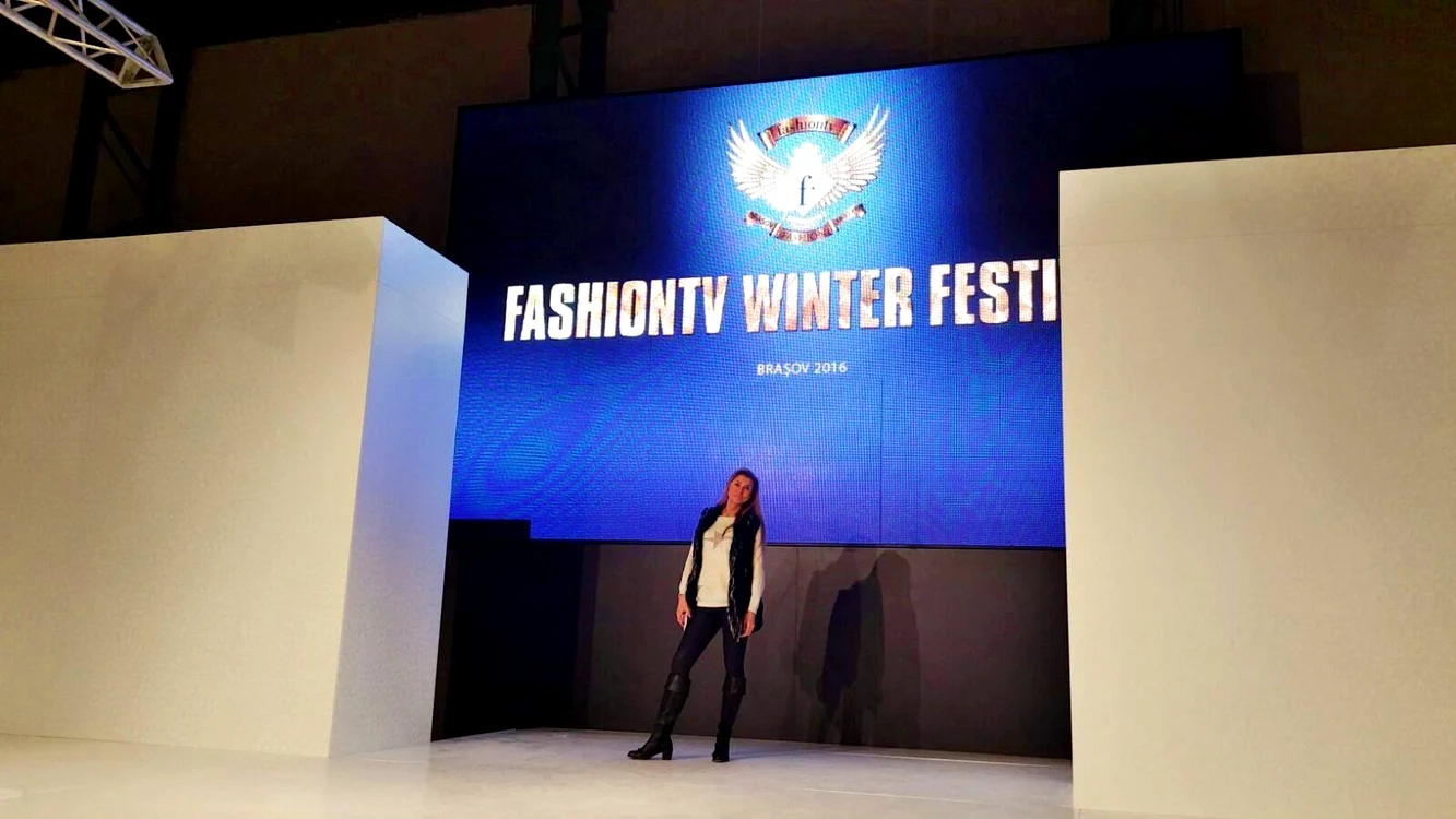 Claudia Neghină s-a pregătit de zor pentru show-ul de modă de la Brașov