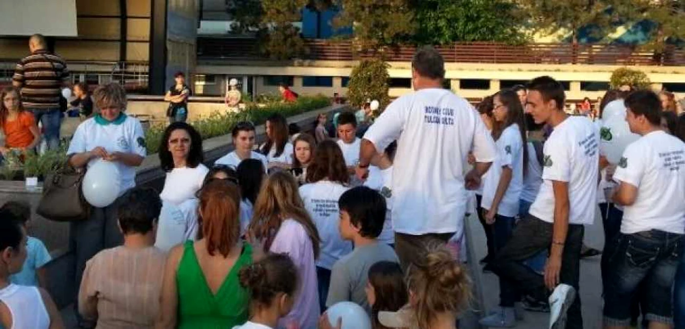 Flash mob în Piaţa Civică FOTO Arhivă Adevărul