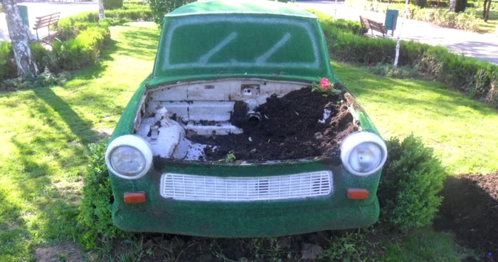 trabant devastat ploiesti