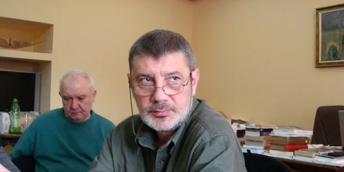 Regizorul Mihai Măniuţiu a început repetiţiile la Arad