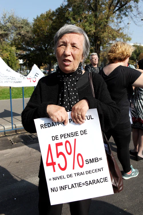Pensionara Anefi Vaildean spune că s-a învățat să traiască cu puțin