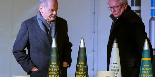 Scholz și seful Rheinmetall/ FOTO EPA/EFE