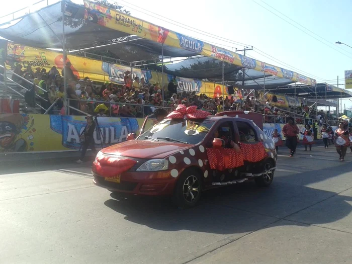 Loganul costumat de la Barranquilla FOTO: Cristi Moldovan