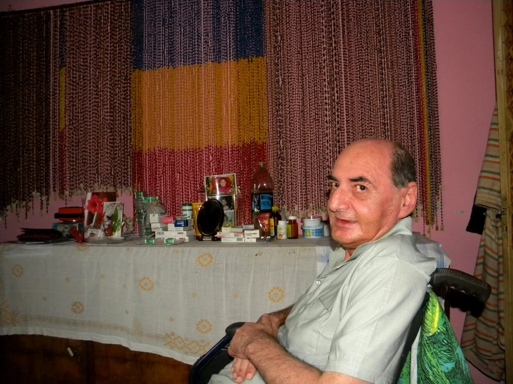 Ilie Minea este „regele neîncoronat al sâmburilor“. FOTO Dana Mihai