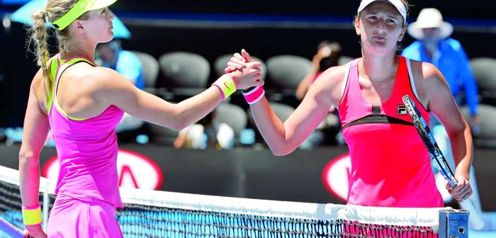 Eugenie Bouchard (stânga) a fost pusă în încurcătură de Irina Begu FOTO AP