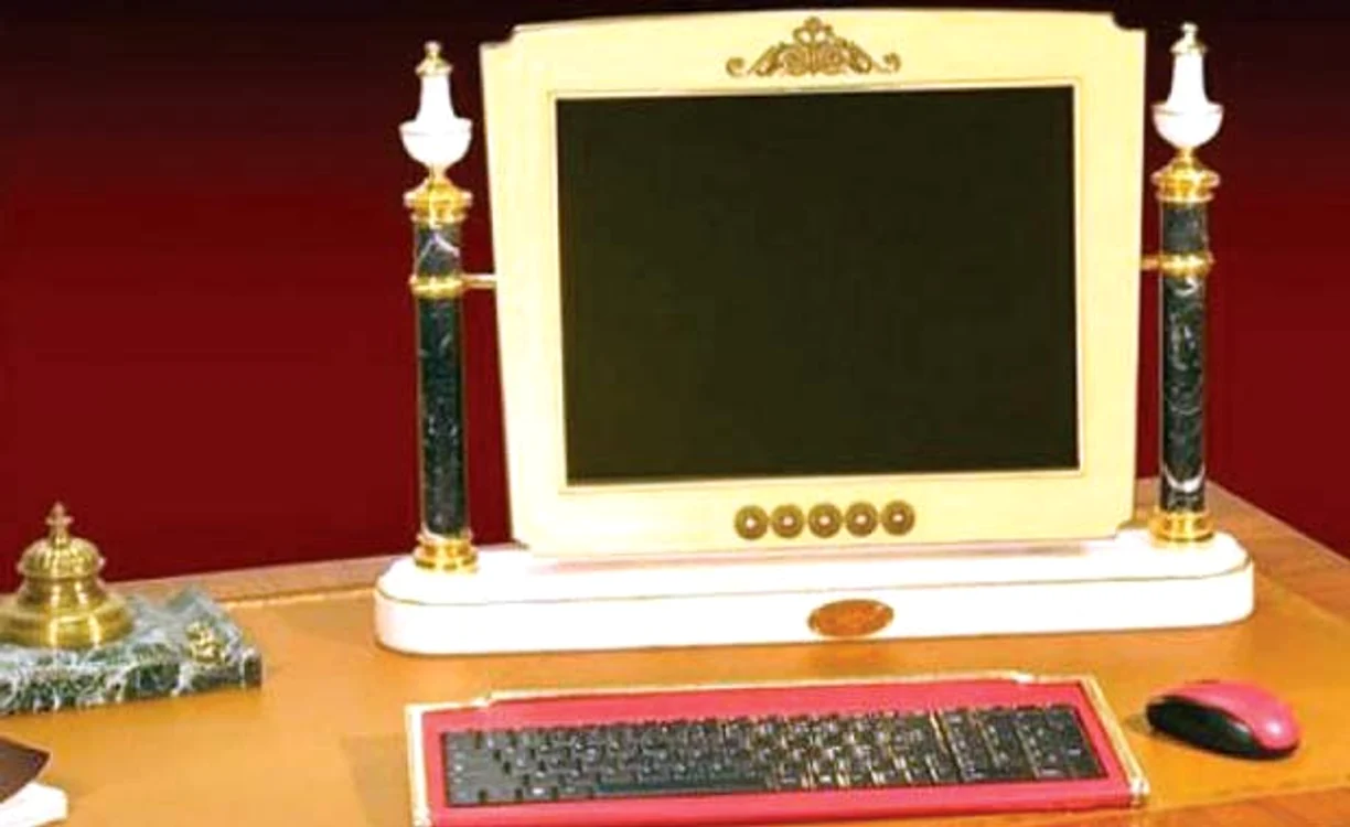 
    Computerul costă 17.000 de euro (Foto: chirita.com)  