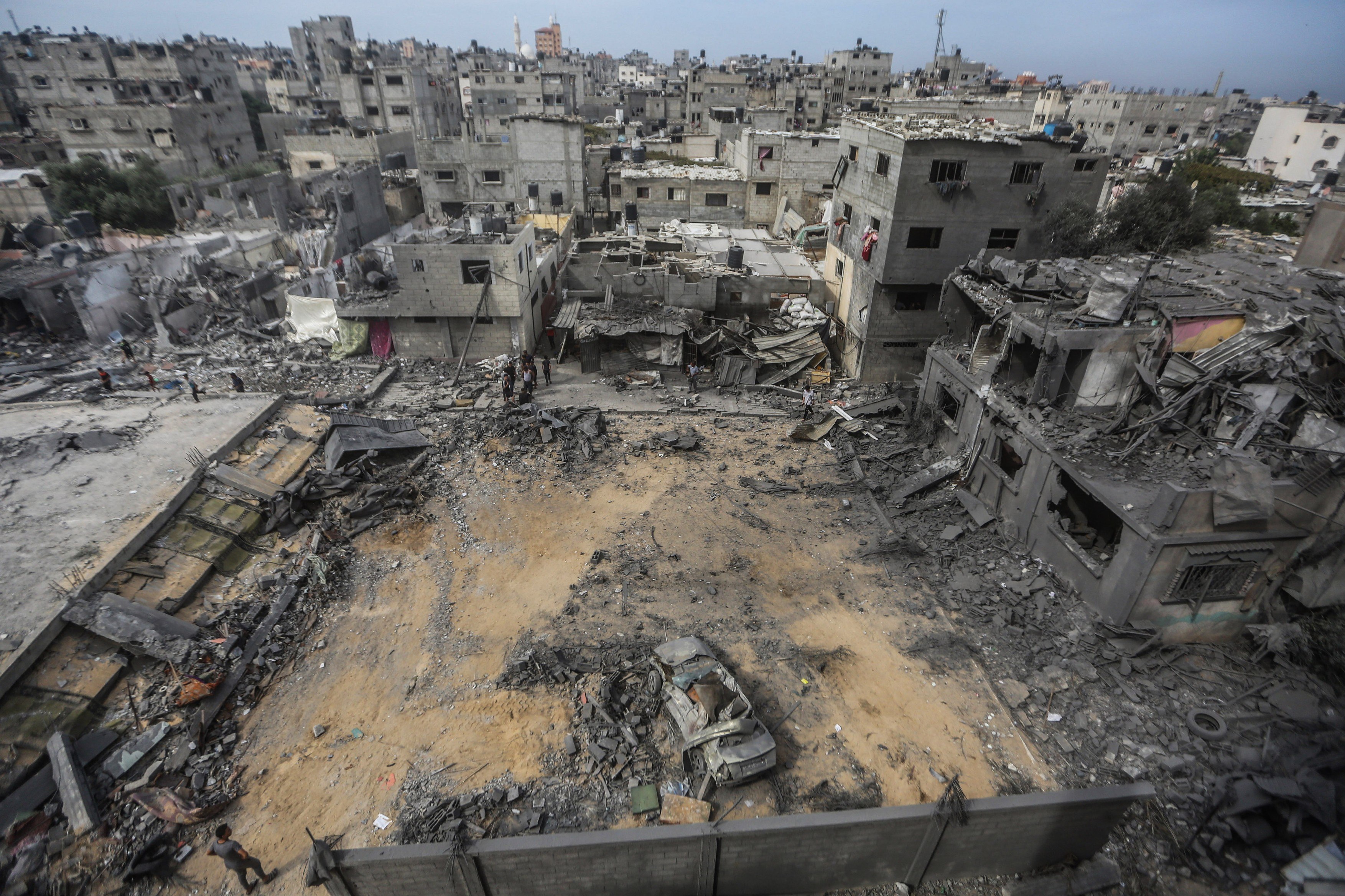 Încă un grup de români, alături de familii, au fost evacuați din Fâșia Gaza Încă un grup de români, alături de familii, au fost evacuați din Fâșia Gaza