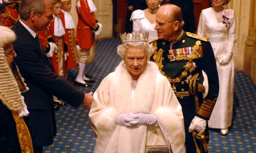 1 queen elizabeth ii gettyimages 52858860 jpg jpeg