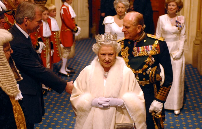 1 queen elizabeth ii gettyimages 52858860 jpg jpeg