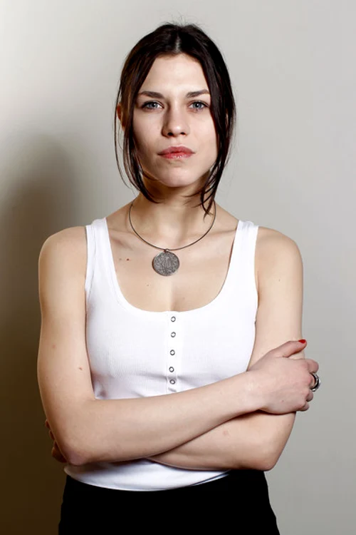 „Pentru un actor, ăsta e un coşmar“ interviu cu Ana ULARU jpeg
