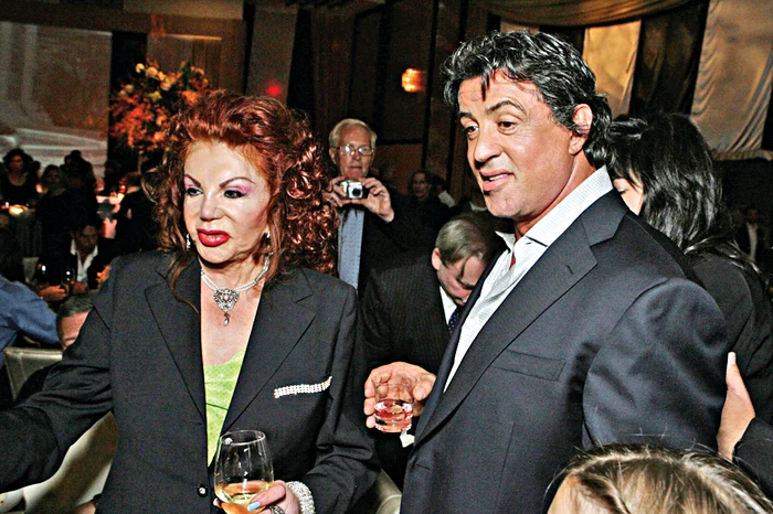 Sylvester Stallone a mers  de nenumărate ori cu Jackie  la evenimentele mondene 