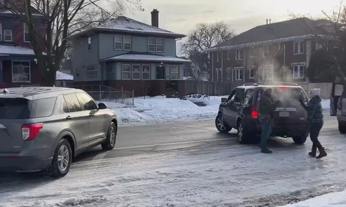 Pedro L Gonzalez The best video evidence right now shows ICE shot a woman while she wa HaEcWx mp4 thumbnail png