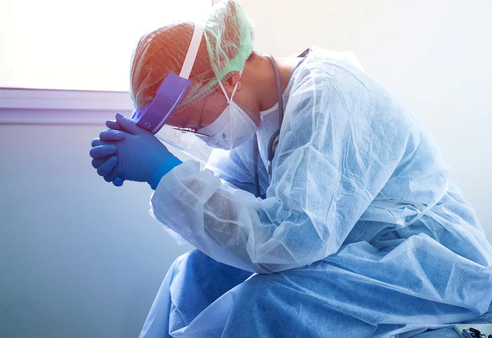 După 7 luni de pandemie, medicii sunt epuizați. Cu atât mai mult acum, în această perioadă grea