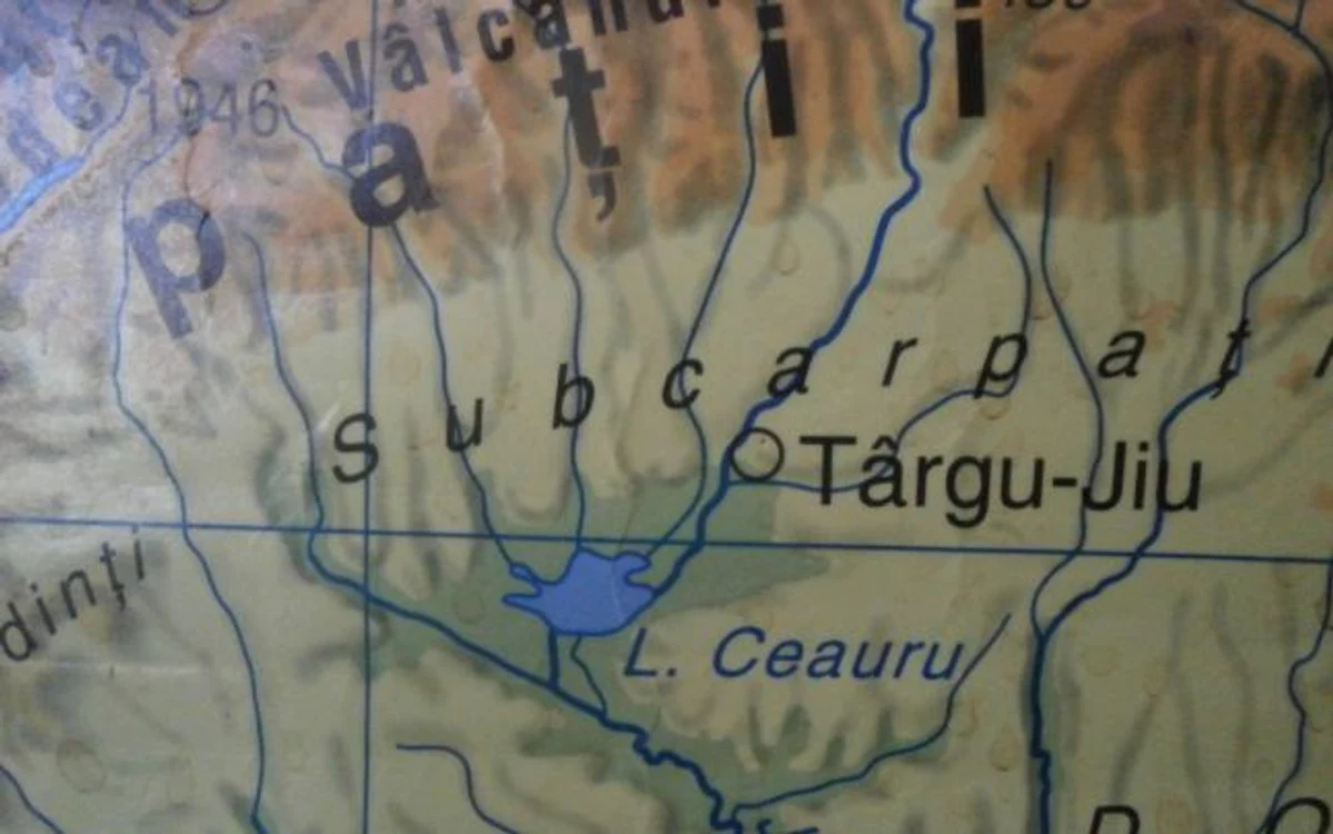 Lacul Ceauru apare pe hartă dar nu există