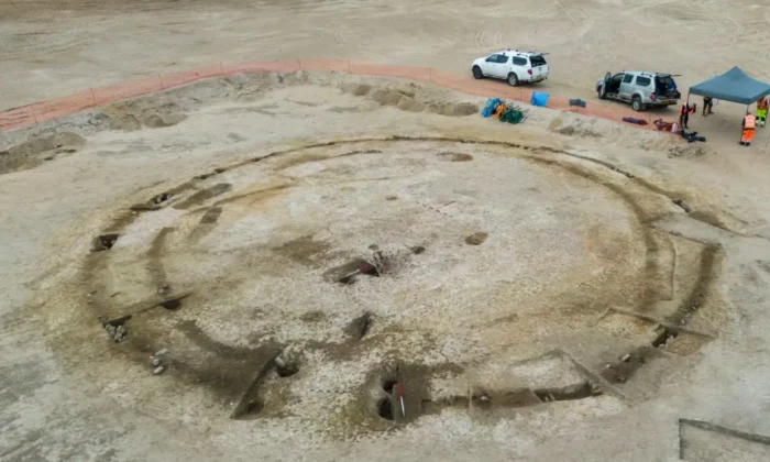 Area PS5 Prehistoric palisade enclosure e1745452597329 webp