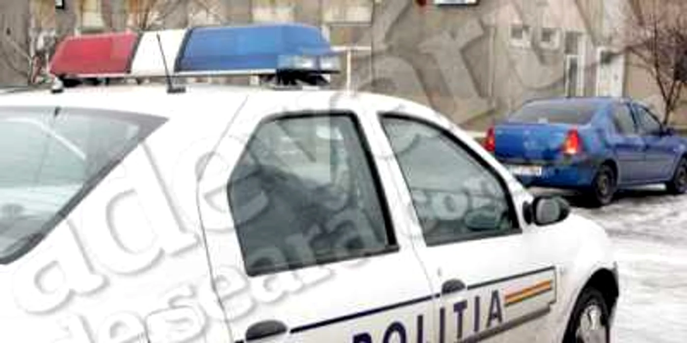 Poliţiştii au ajuns la domiciliul bărbatului şi anchetează cazul