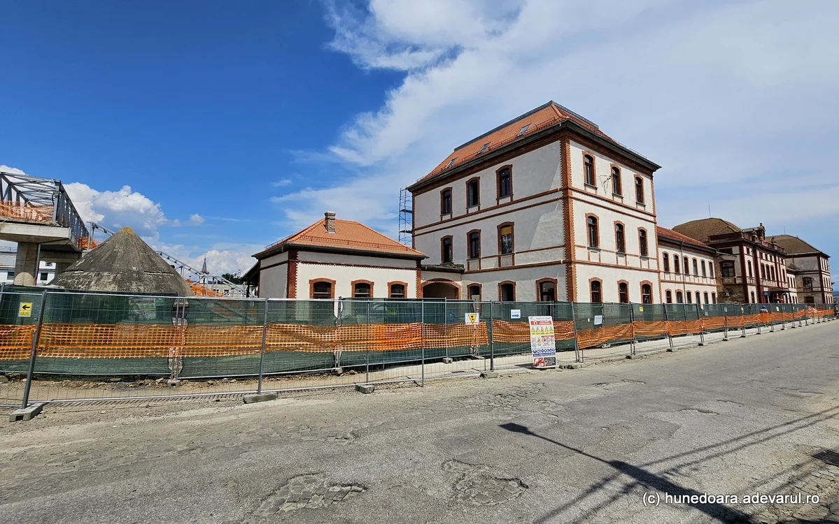 Gara Simeria. Foto: Daniel Guță. ADEVĂRUL
