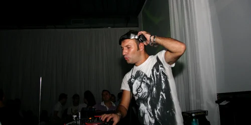 Party în Club Cocktail