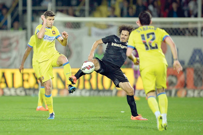 Steaua si Astra sunt printre echipele care îşi vor afla azi adversarele din cupele europeneFOTO: Mediafax