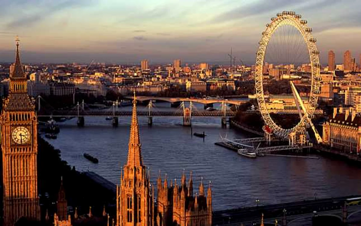 Piaţa imobiliară de la Londra a cunoscut o scădere puternică în martie
